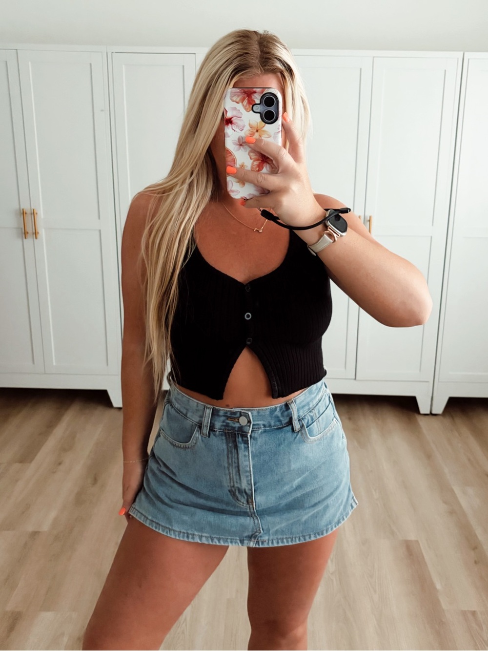 Black front button cropped tank top